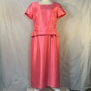 Jessica Howard Maxi Formal Dress Rose Pink Embroidered Floral Faux Pearls EUC 12